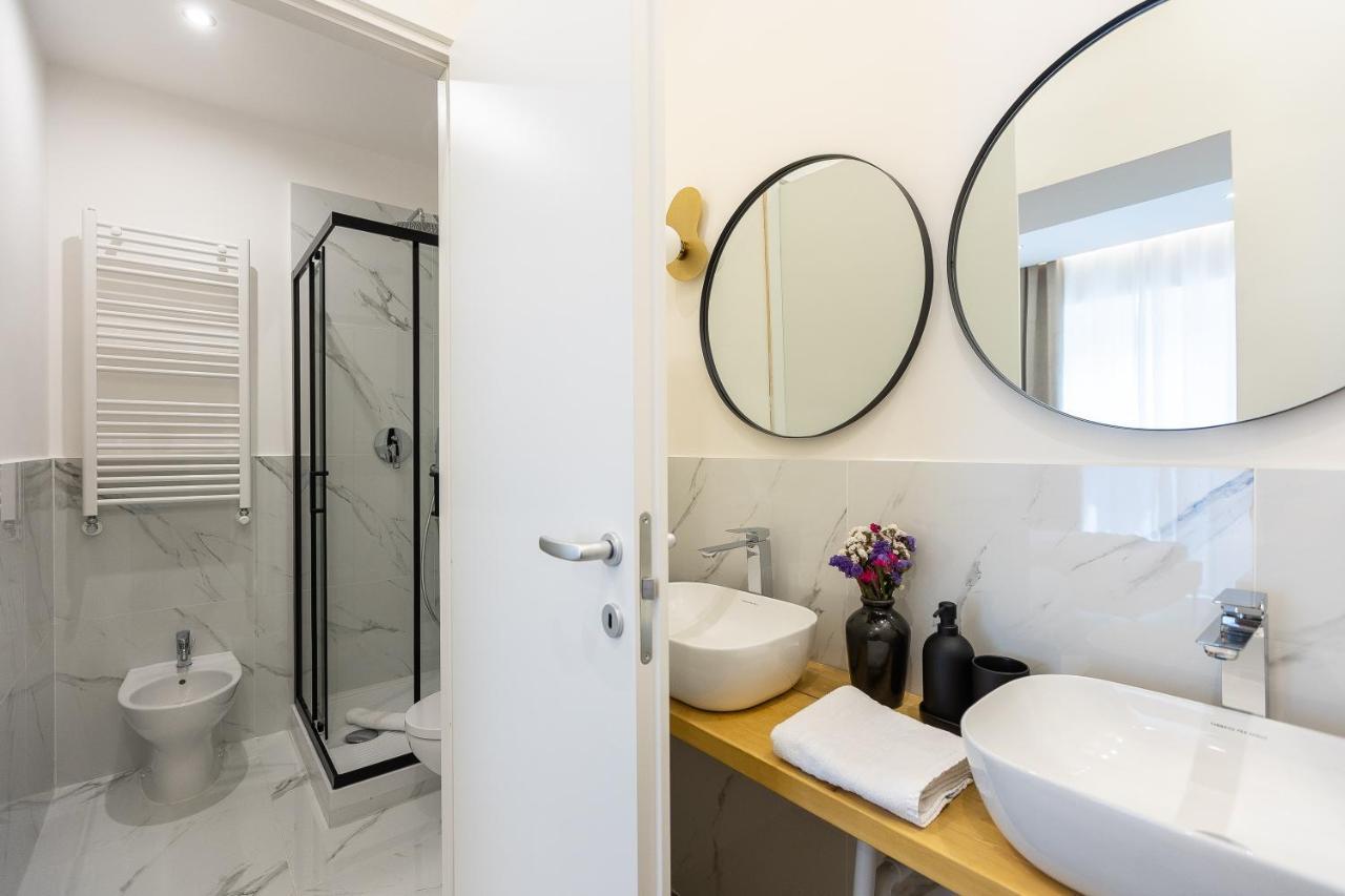 Colosseum Boutique Apartment Roma Ngoại thất bức ảnh