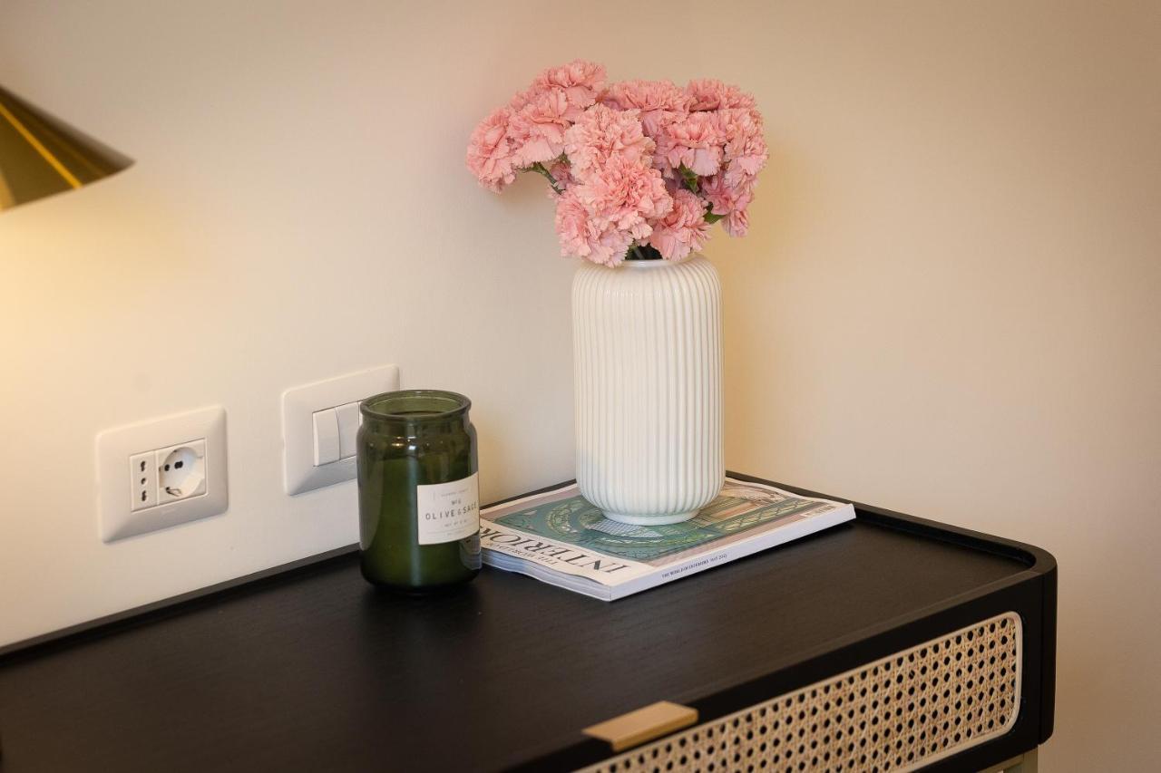 Colosseum Boutique Apartment Roma Ngoại thất bức ảnh