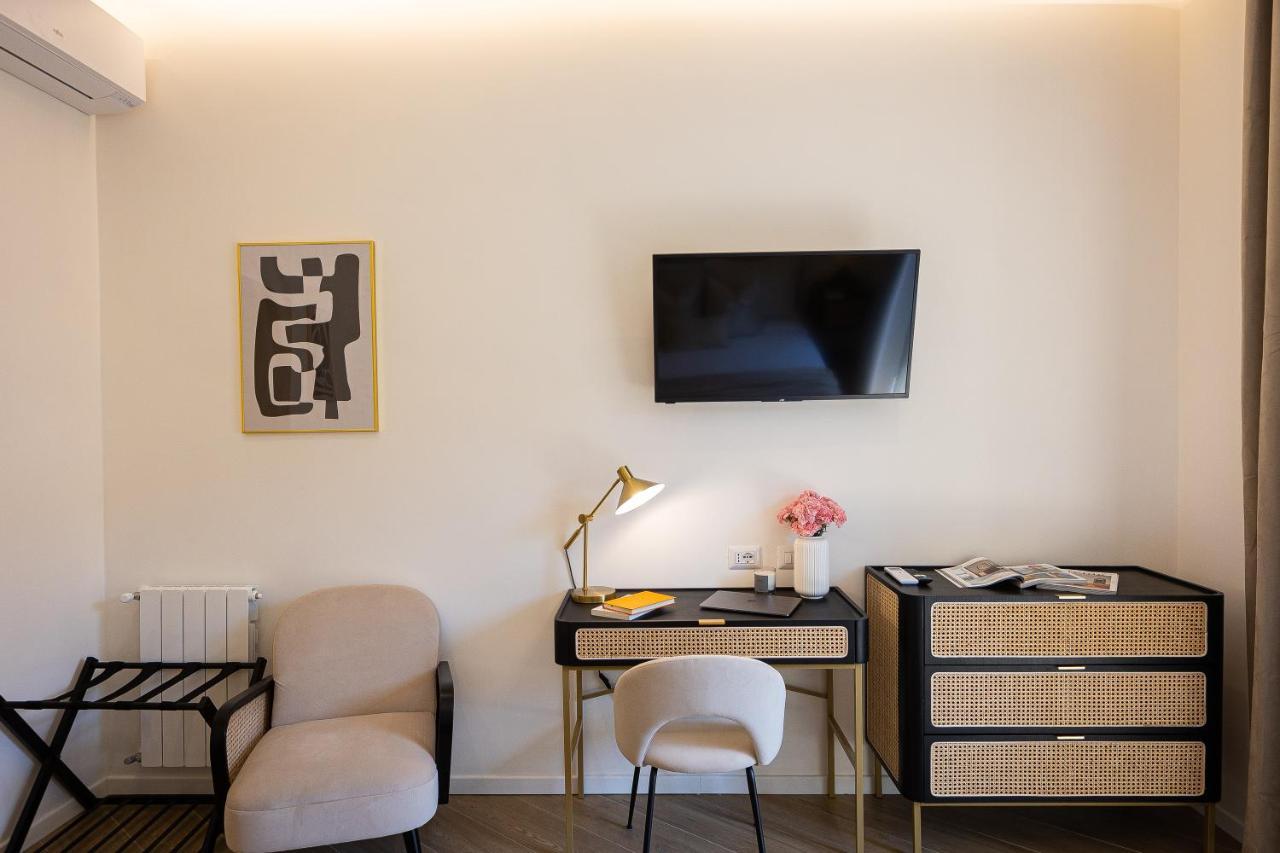 Colosseum Boutique Apartment Roma Ngoại thất bức ảnh